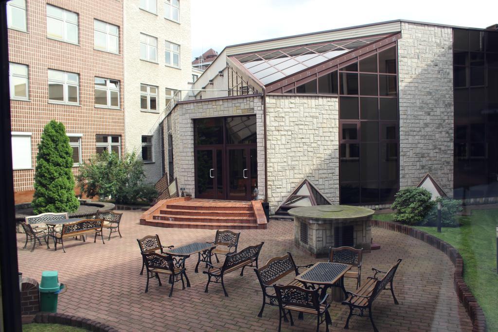 Centrum Konferencyjne Ibib Pan Varsóvia Exterior foto