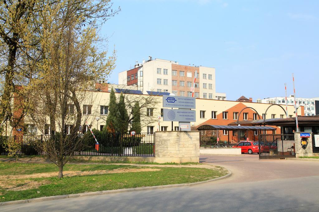 Centrum Konferencyjne Ibib Pan Varsóvia Exterior foto