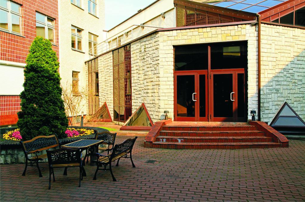 Centrum Konferencyjne Ibib Pan Varsóvia Exterior foto